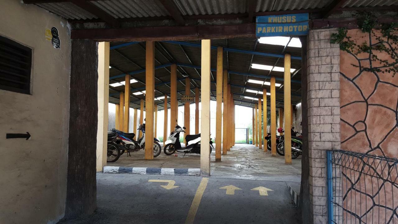 Sentosa Hotel & Restaurant - Tersertifikasi Chse Dari Kementerian Pariwisata Dan Ekonomi Kreatif Bekasi Extérieur photo